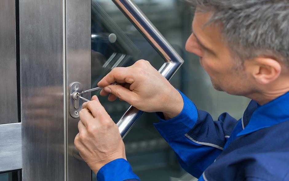 tarif dépannage serrurier Orphin