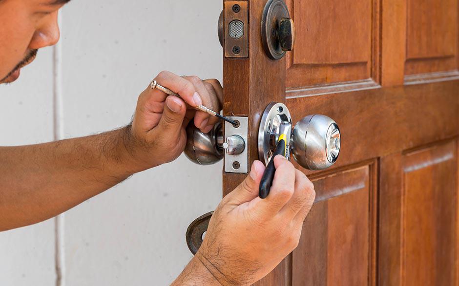 soucis porte blindée Orphin